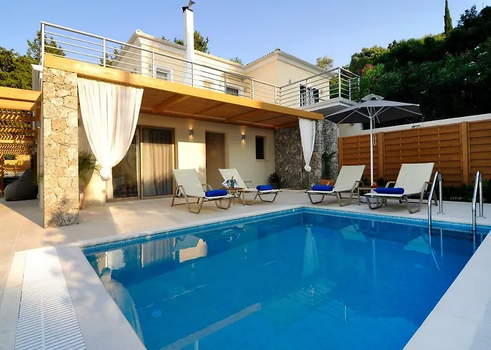 Casa Del Mar Mpoukaris