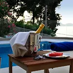 Casa Del Mar *