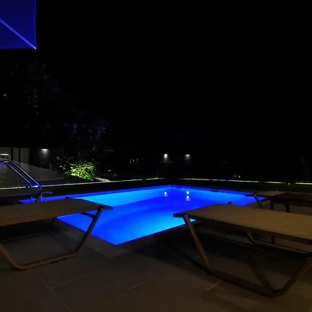 Casa Del Mar アパート