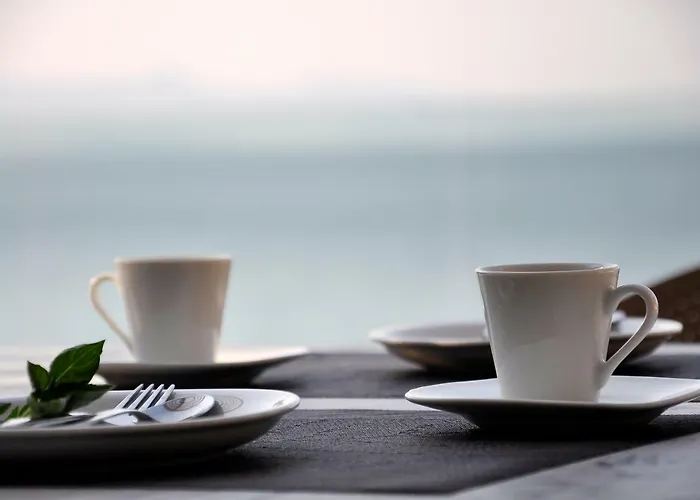 Casa Del Mar Apartamento Mpoukaris